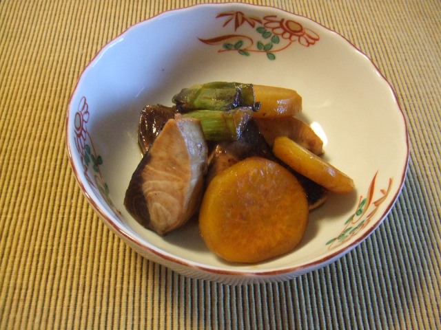 ぶりとさつまいもの黒胡椒煮